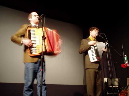 2006.04.23_003