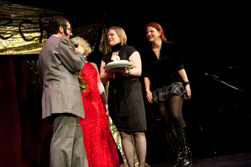2011.02.10_dk_210
